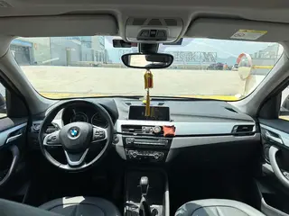 BMW X1 2016 sDrive18Li Fashionable exterior photo 5 BMW X1 2016 sDrive18Li Fashionable exterior photo 5
