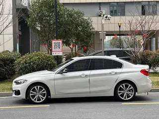BMW 1 Series 2017 120i Дизайн набора типа экстерьер фото 3 BMW 1 Series 2017 120i Дизайн набора типа экстерьер фото 3