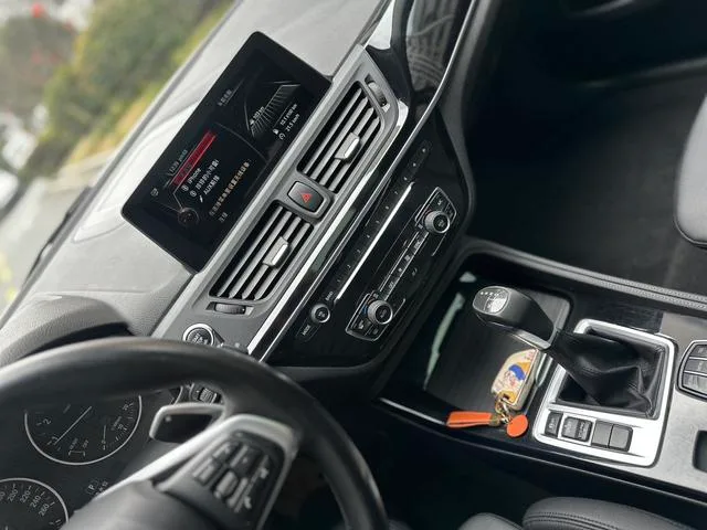 BMW 1 Series 2017 120i Дизайн набора типа интерьер фото 10 BMW 1 Series 2017 120i Дизайн набора типа интерьер фото 10