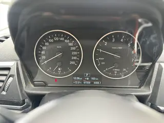 BMW 1 Series 2017 120i Дизайн набора типа интерьер фото 12 BMW 1 Series 2017 120i Дизайн набора типа интерьер фото 12