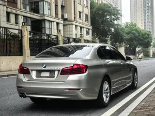 BMW 5 Series 2017 520Li Elegant style exterior photo 4 BMW 5 Series 2017 520Li Elegant style exterior photo 4