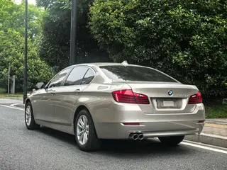 BMW 5 Series 2017 520Li Elegant style exterior photo 6 BMW 5 Series 2017 520Li Elegant style exterior photo 6