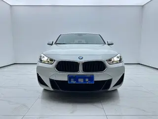 BMW X2 2021 sDrive25i M Off-road suit exterior photo 2 BMW X2 2021 sDrive25i M Off-road suit exterior photo 2