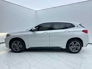 BMW X2 2021 sDrive25i M Off-road suit exterior photo 3 BMW X2 2021 sDrive25i M Off-road suit exterior photo 3