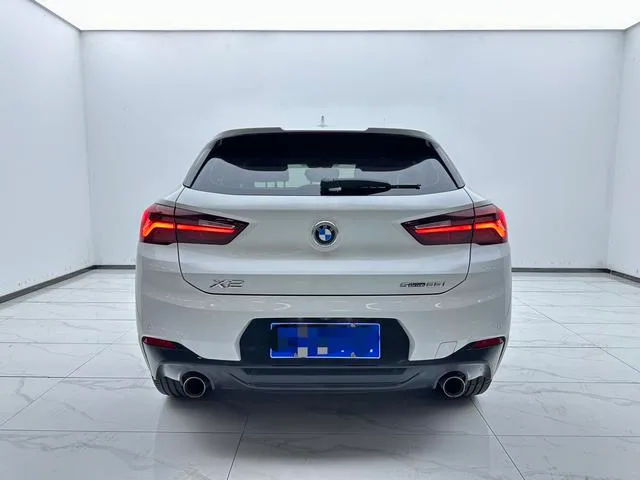 BMW X2 2021 sDrive25i M Off-road suit exterior photo 5 BMW X2 2021 sDrive25i M Off-road suit exterior photo 5