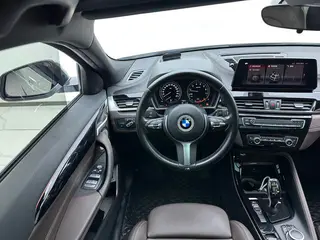 BMW X2 2021 sDrive25i M Off-road suit interior photo 17 BMW X2 2021 sDrive25i M Off-road suit interior photo 17