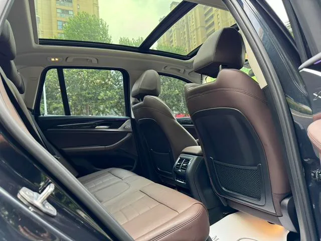 BMW X3 2019 xDrive28i M Conjunto deportivo exterior foto 7 BMW X3 2019 xDrive28i M Conjunto deportivo exterior foto 7
