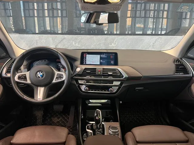 BMW X3 2020 xDrive28i M Conjunto deportivo exterior foto 5 BMW X3 2020 xDrive28i M Conjunto deportivo exterior foto 5