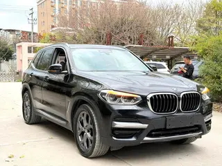 BMW X3 2019 xDrive28i Ensemble de luxe extérieur photo 3 BMW X3 2019 xDrive28i Ensemble de luxe extérieur photo 3