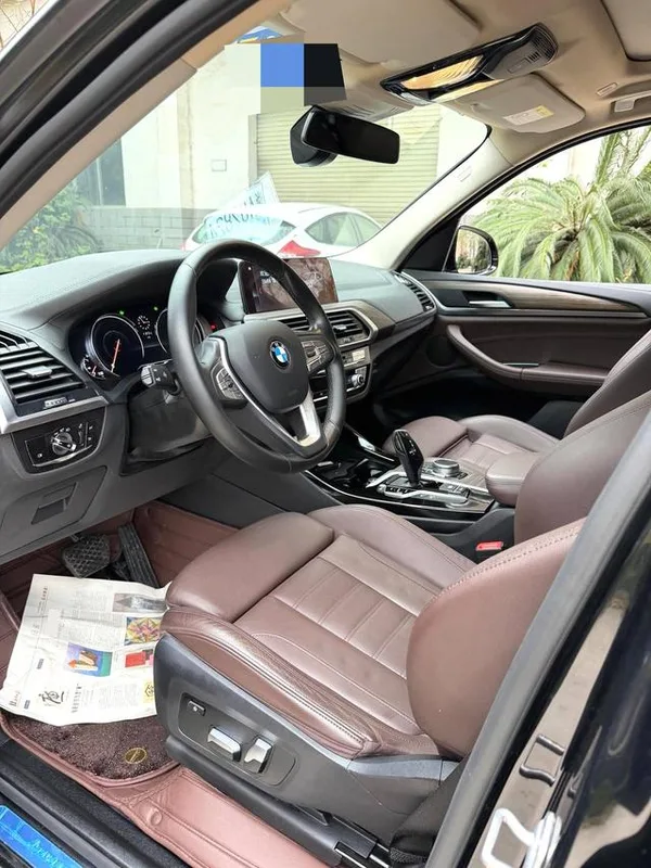 BMW X3 2019 xDrive28i Ensemble de luxe extérieur photo 4 BMW X3 2019 xDrive28i Ensemble de luxe extérieur photo 4