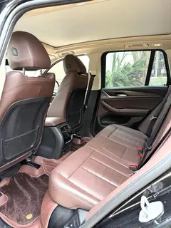 BMW X3 2019 xDrive28i Ensemble de luxe intérieur photo 6 BMW X3 2019 xDrive28i Ensemble de luxe intérieur photo 6