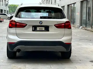 BMW X1 2018 sDrive18Li Fashionable exterior photo 3 BMW X1 2018 sDrive18Li Fashionable exterior photo 3