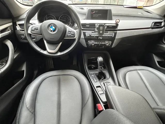 BMW X1 2018 sDrive18Li Fashionable interior photo 11 BMW X1 2018 sDrive18Li Fashionable interior photo 11