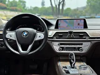 BMW 7 Series 2021 740Li Leading Type Luxury Set exterior photo 8 BMW 7 Series 2021 740Li Leading Type Luxury Set exterior photo 8
