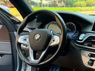 BMW 7 Series 2018 730Li Premium Class M Sports suit interior photo 20