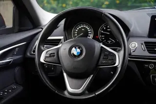 BMW 1 Series 2020 120i Style tendance intérieur photo 17 BMW 1 Series 2020 120i Style tendance intérieur photo 17