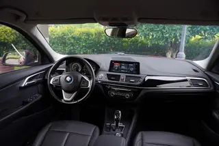 BMW 1 Series 2020 120i Style tendance intérieur photo 18 BMW 1 Series 2020 120i Style tendance intérieur photo 18