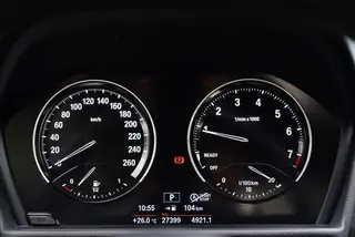BMW 1 Series 2020 120i Style tendance intérieur photo 19 BMW 1 Series 2020 120i Style tendance intérieur photo 19