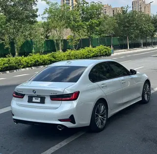 BMW 3 Series 2020 320i Sports suit exterior photo 5 BMW 3 Series 2020 320i Sports suit exterior photo 5