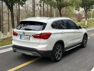 BMW X1 2019 sDrive18Li Tipo de lujo exterior foto 4 BMW X1 2019 sDrive18Li Tipo de lujo exterior foto 4