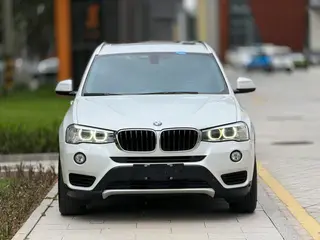 BMW X3 2016 sDrive20i exterior foto 2 BMW X3 2016 sDrive20i exterior foto 2