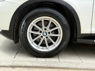 BMW X3 2016 sDrive20i exterior foto 8 BMW X3 2016 sDrive20i exterior foto 8