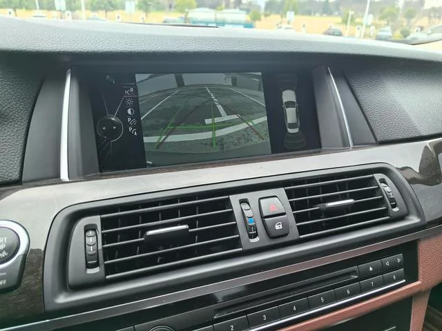 BMW 5 Series 2017 525Li Luxury Design Set interior photo 9 BMW 5 Series 2017 525Li Luxury Design Set interior photo 9