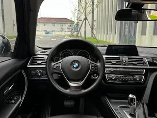 BMW 3 Series 2018 320Li Style tendance extérieur photo 7 BMW 3 Series 2018 320Li Style tendance extérieur photo 7