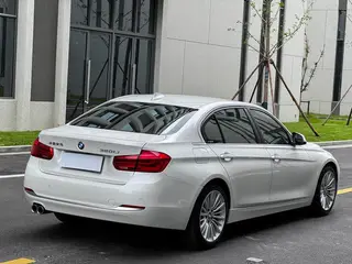 BMW 3 Series 2018 320Li Style tendance intérieur photo 19 BMW 3 Series 2018 320Li Style tendance intérieur photo 19