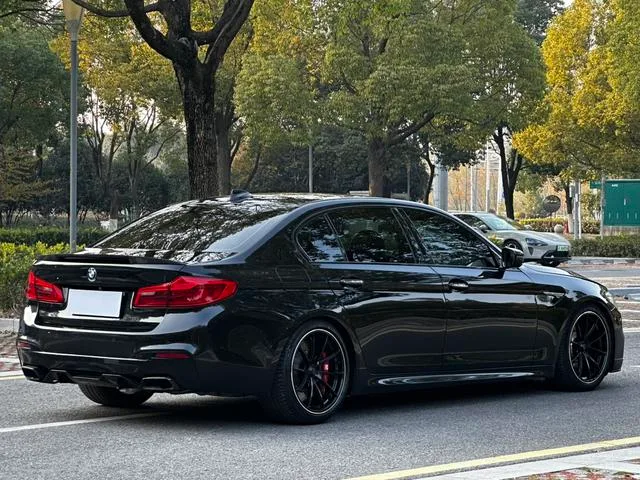 BMW 5 Series 2018 Restyling 530Li Premium Class M Sports suit exterior photo 5