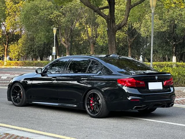 BMW 5 Series 2018 Restyling 530Li Premium Class M Sports suit exterior photo 6