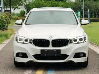 BMW 3 Series GT 2019 320i M Спортивный костюм экстерьер фото 2 BMW 3 Series GT 2019 320i M Спортивный костюм экстерьер фото 2