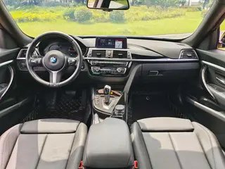 BMW 3 Series GT 2019 320i M Спортивный костюм интерьер фото 10 BMW 3 Series GT 2019 320i M Спортивный костюм интерьер фото 10