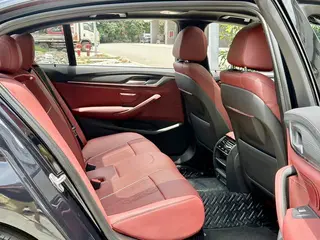 BMW 5 Series 2021 530Li Leader M Ensemble de sport extérieur photo 8 BMW 5 Series 2021 530Li Leader M Ensemble de sport extérieur photo 8