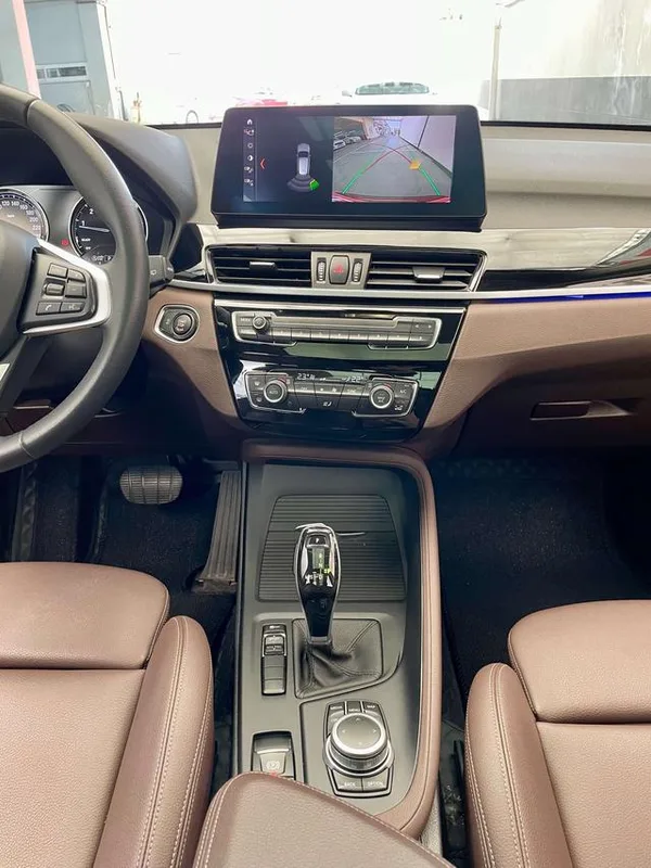 BMW X1 2020 sDrive25Li Leading Type exterior photo 9 BMW X1 2020 sDrive25Li Leading Type exterior photo 9