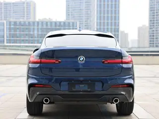 BMW X4 2021 xDrive25i M Спортивный костюм экстерьер фото 5 BMW X4 2021 xDrive25i M Спортивный костюм экстерьер фото 5