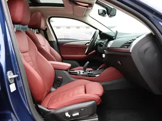 BMW X4 2021 xDrive25i M Спортивный костюм интерьер фото 17 BMW X4 2021 xDrive25i M Спортивный костюм интерьер фото 17