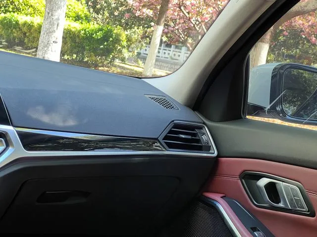 BMW 3 Series 2021 320Li M Sports suit interior photo 14 BMW 3 Series 2021 320Li M Sports suit interior photo 14