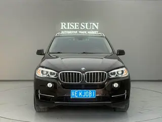 BMW X5 2018 xDrive35i Elegant style exterior photo 2 BMW X5 2018 xDrive35i Elegant style exterior photo 2