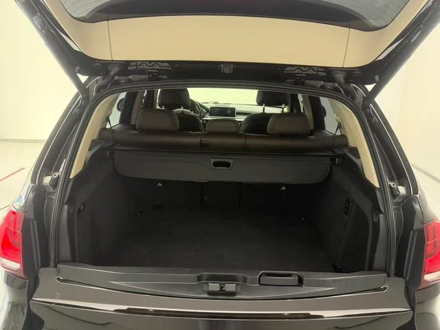 BMW X5 2018 xDrive35i Elegant style interior photo 9 BMW X5 2018 xDrive35i Elegant style interior photo 9