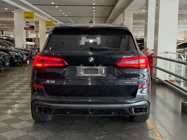 BMW X5 2019 xDrive40i M Ensemble de sport extérieur photo 5 BMW X5 2019 xDrive40i M Ensemble de sport extérieur photo 5
