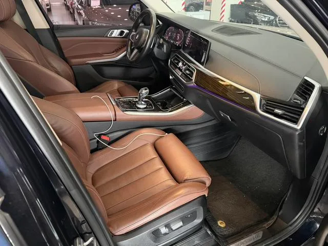 BMW X5 2019 xDrive40i M Ensemble de sport intérieur photo 6 BMW X5 2019 xDrive40i M Ensemble de sport intérieur photo 6