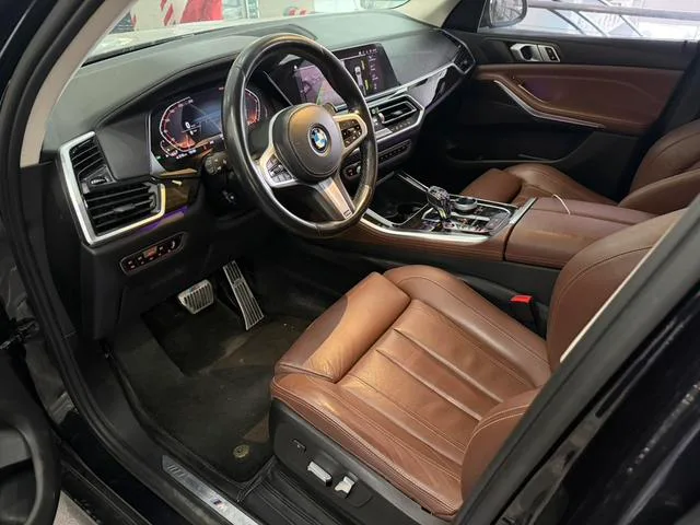 BMW X5 2019 xDrive40i M Ensemble de sport intérieur photo 8 BMW X5 2019 xDrive40i M Ensemble de sport intérieur photo 8