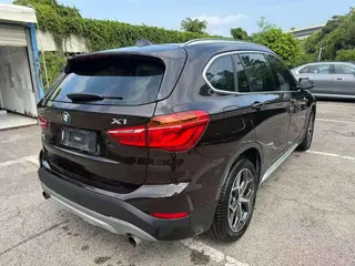 BMW X1 2016 xDrive20Li De lujo interior foto 9 BMW X1 2016 xDrive20Li De lujo interior foto 9