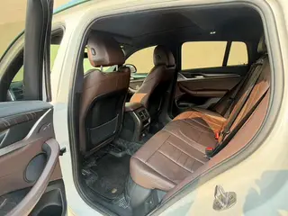 BMW X4 2019 xDrive25i M Sports suit interior photo 6 BMW X4 2019 xDrive25i M Sports suit interior photo 6