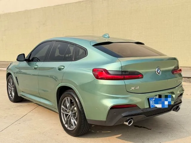 BMW X4 2019 xDrive25i M Sports suit interior photo 9 BMW X4 2019 xDrive25i M Sports suit interior photo 9