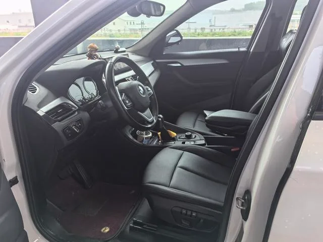 BMW X1 2019 sDrive18Li Fashionable exterior photo 5 BMW X1 2019 sDrive18Li Fashionable exterior photo 5