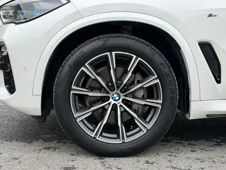 BMW X5 2020 xDrive40i M Conjunto deportivo exterior foto 5 BMW X5 2020 xDrive40i M Conjunto deportivo exterior foto 5