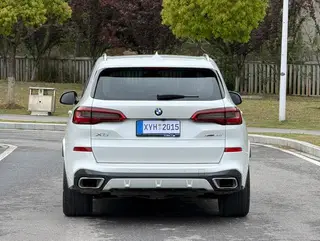BMW X5 2020 xDrive40i M Conjunto deportivo interior foto 20 BMW X5 2020 xDrive40i M Conjunto deportivo interior foto 20