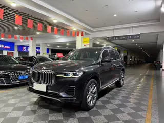 BMW X7 2021 xDrive40i Traje de lujo exclusivo exterior foto 1 BMW X7 2021 xDrive40i Traje de lujo exclusivo exterior foto 1
